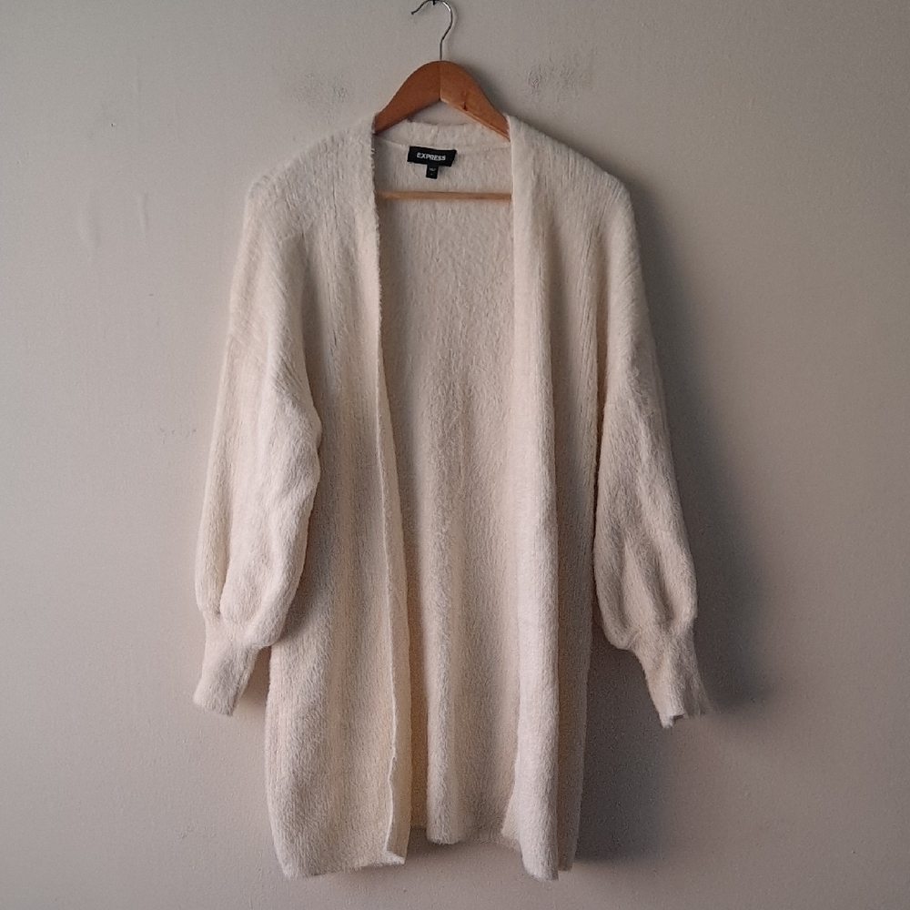 Express Cream Open-Front Cardigan - Picture 6 of 10